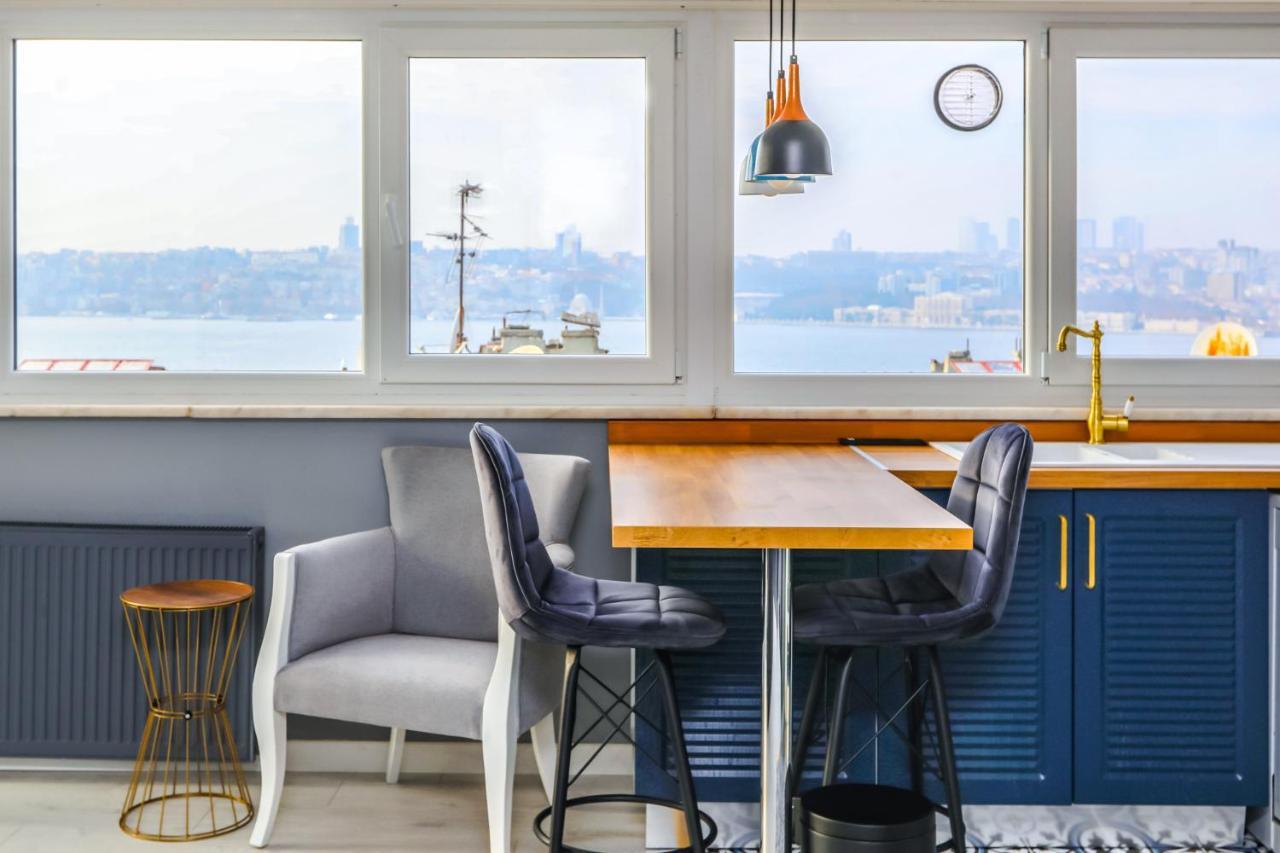 Vibrant Flat 500 M To Uskudar Ferry Station Istanbul Exterior photo